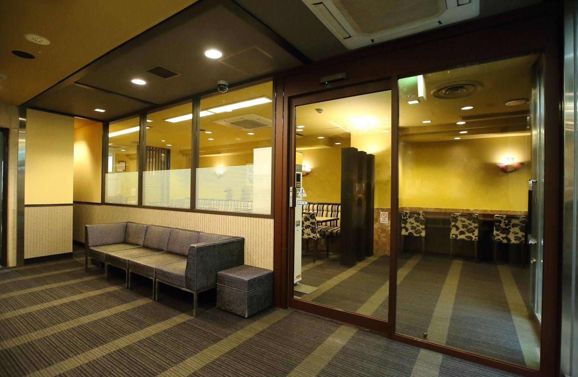 Apa Hotel Hiroshima Ekimae Exterior foto